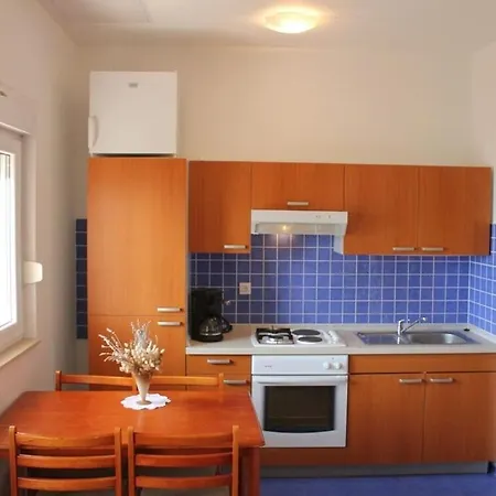 Ante Apartment